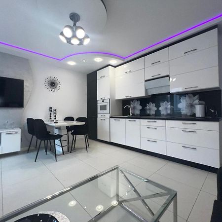 Apartament Z Kuchnia Dla 4 Osob W Centrum Bydgoszczy Mbella Exterior foto
